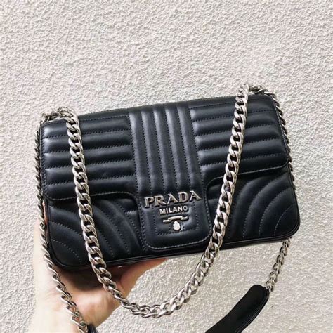 prada diagramme shoulder bag review